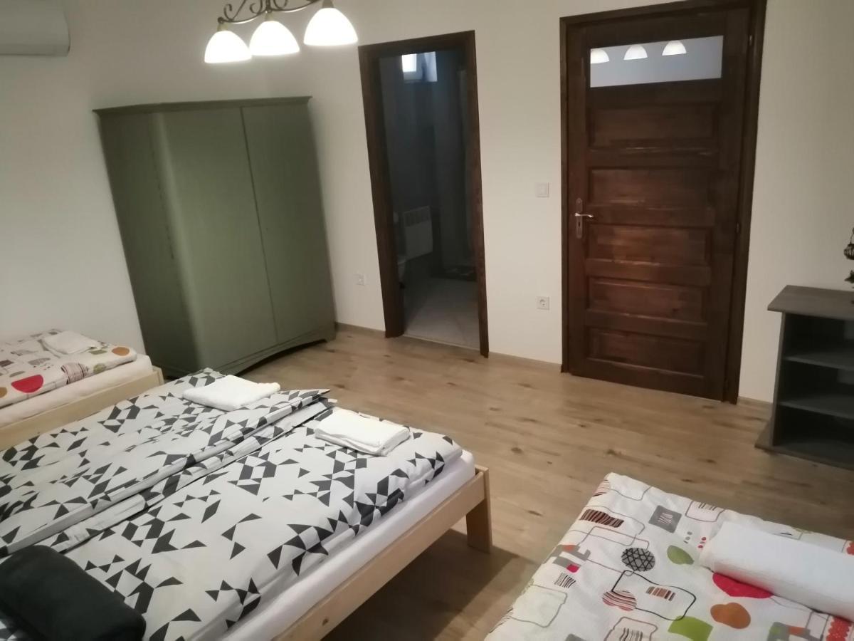 Cinege Vendeghaz Hotel Tolcsva Buitenkant foto