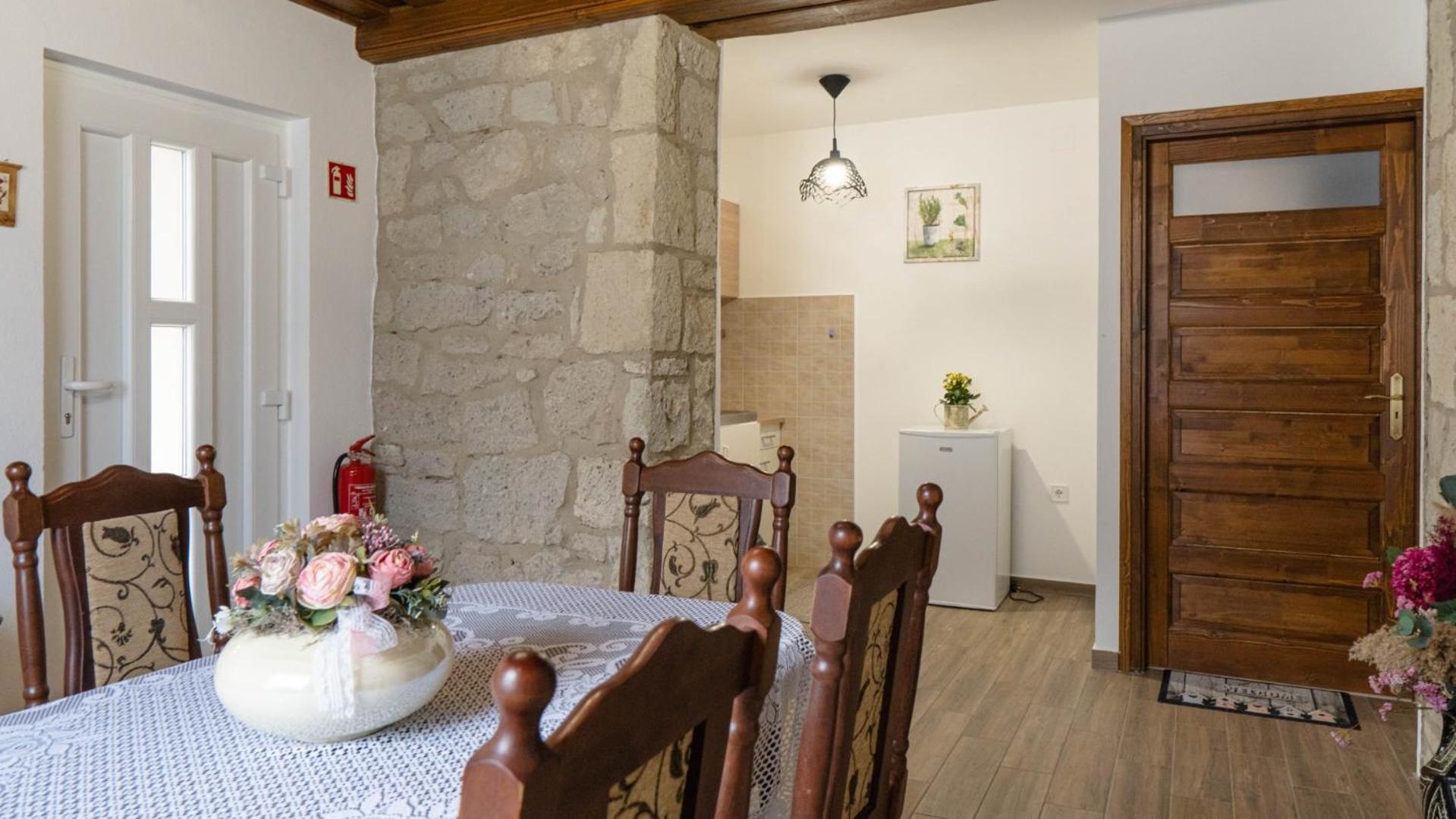 Cinege Vendeghaz Hotel Tolcsva Buitenkant foto